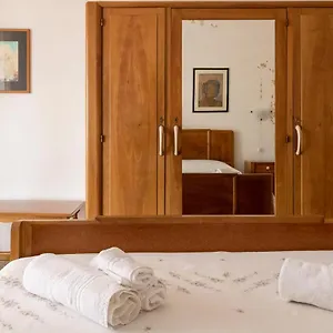 https://casa-raffaela.sicilyhotelsitaly.net