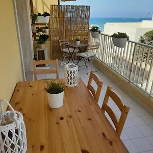 https://riviera-la-lanterna.sicilyhotelsitaly.net