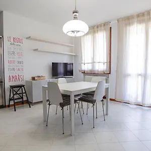 https://la-terrazza-di-san-giovanni-lupatoto.hotelinveneto.com